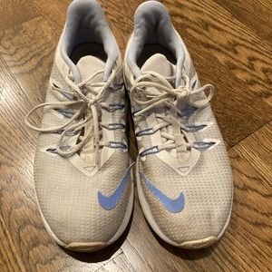 Nike volleyball shoes blue size 7